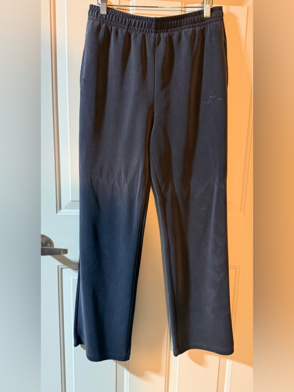 Lazy Pants Medium dark gray pants